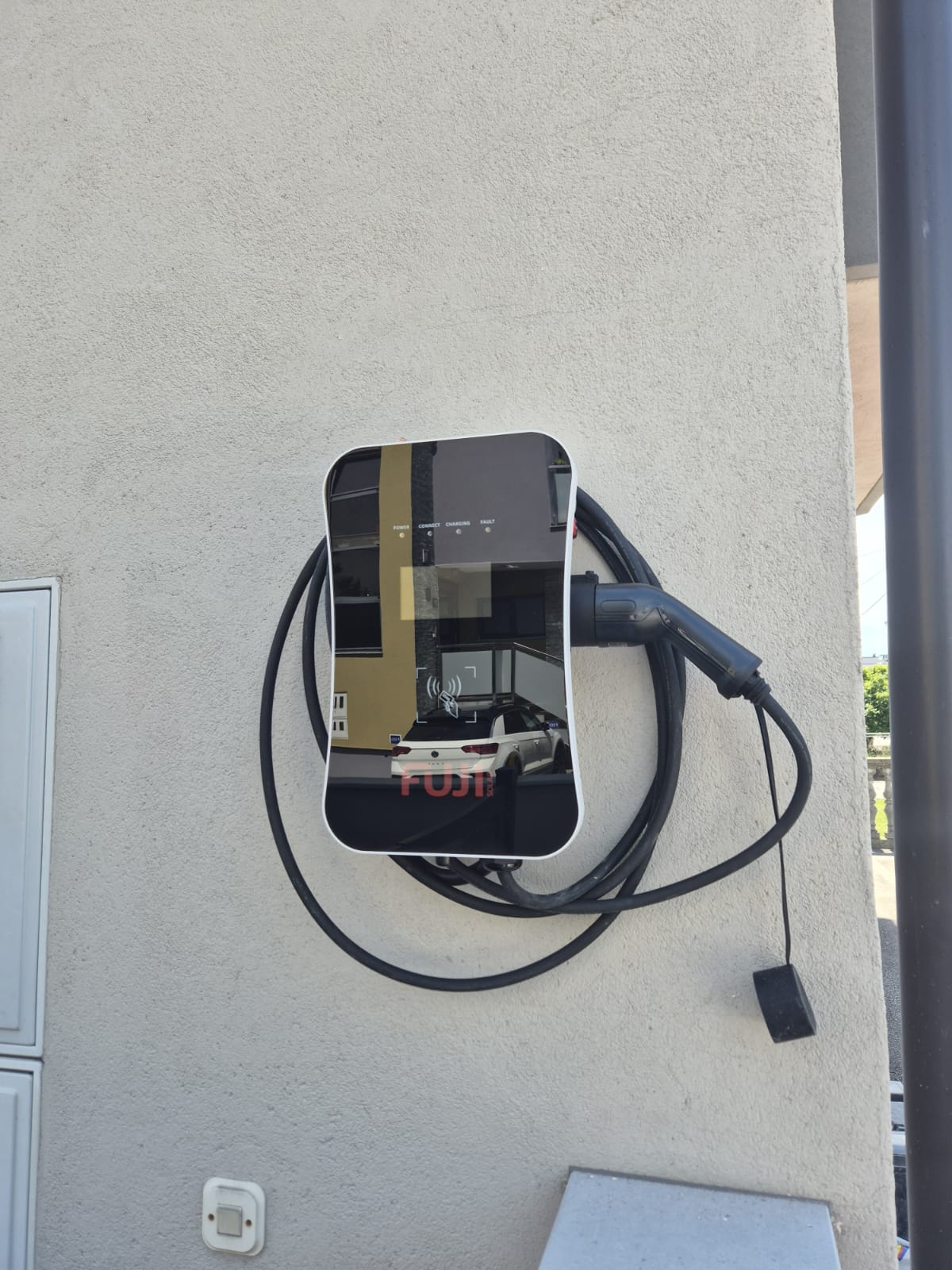 Postavljanje EV punjača za električno vozilo – priprema i montaža